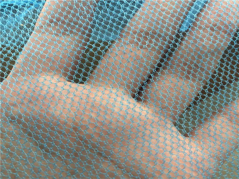mosquito net (2) כילה נגד יתושים (2)