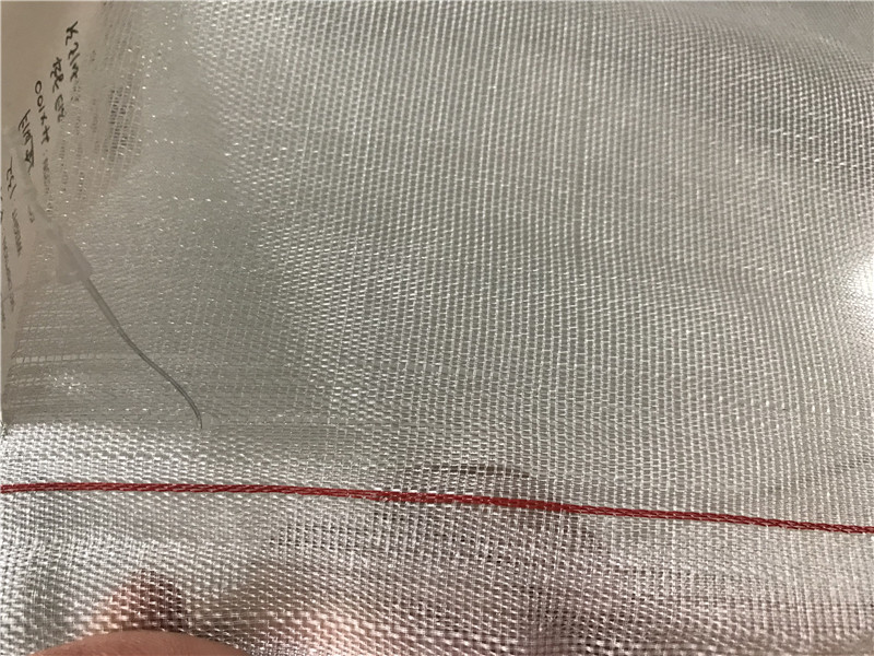 כיצד להשתמש ברשת החממה נגד חרקים כדי למנוע מזיקים