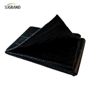 מחצלת עשבים שחורה לכיסוי קרקע לגנים