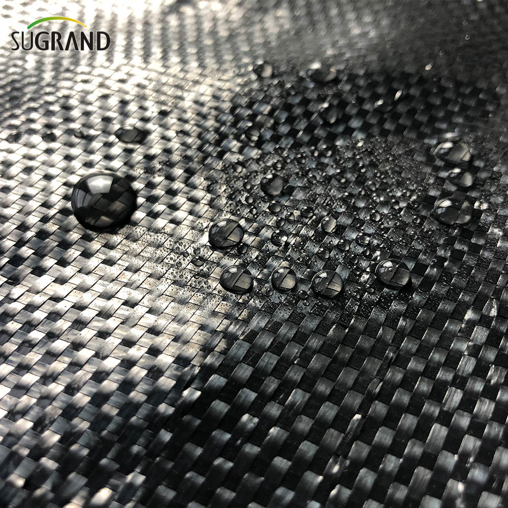 מחצלת בקרת עשבים